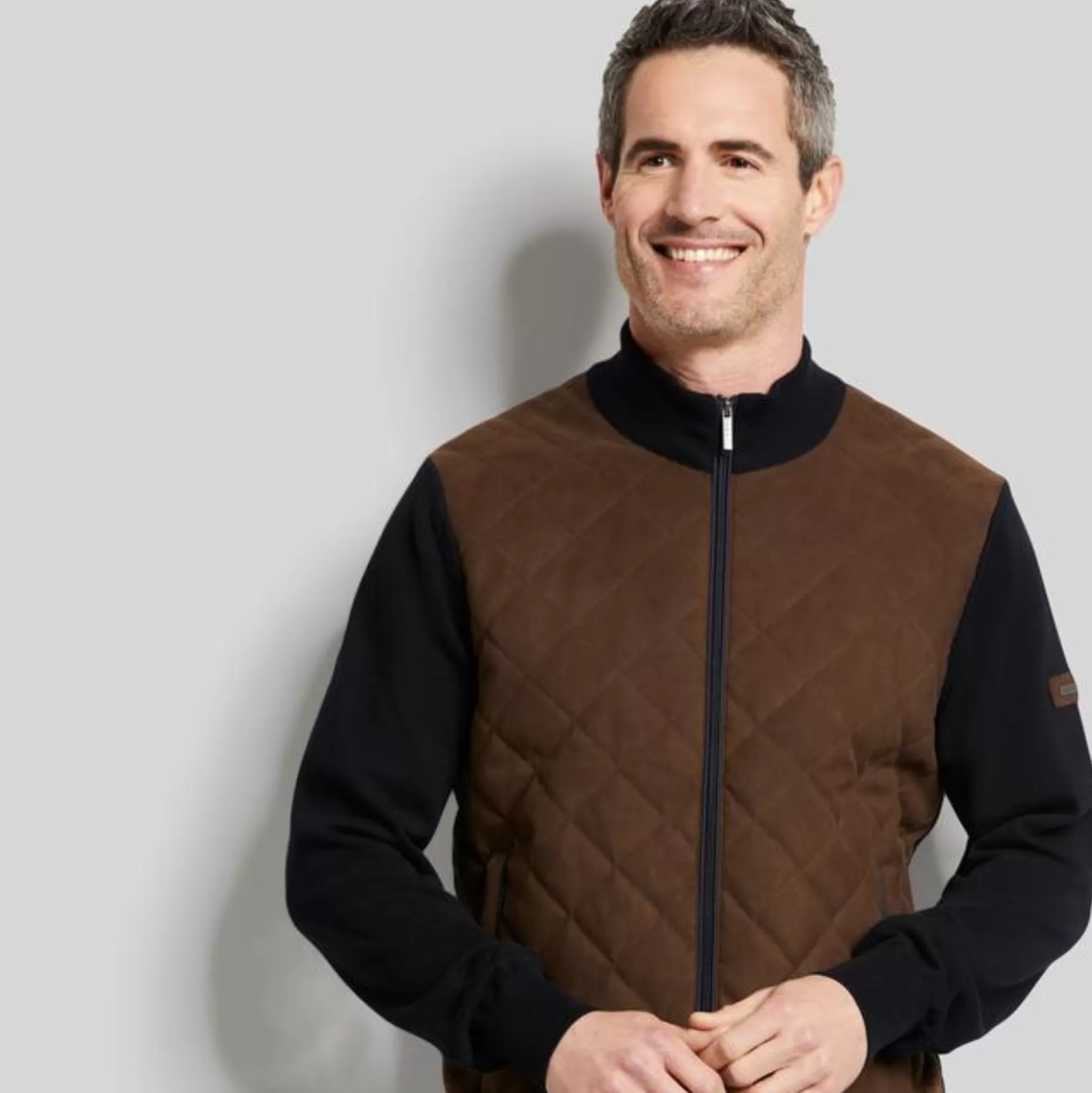 Shop Henry Bucks BUGATTI Front Zip Quilt Jacket BROWN/NAVY REG