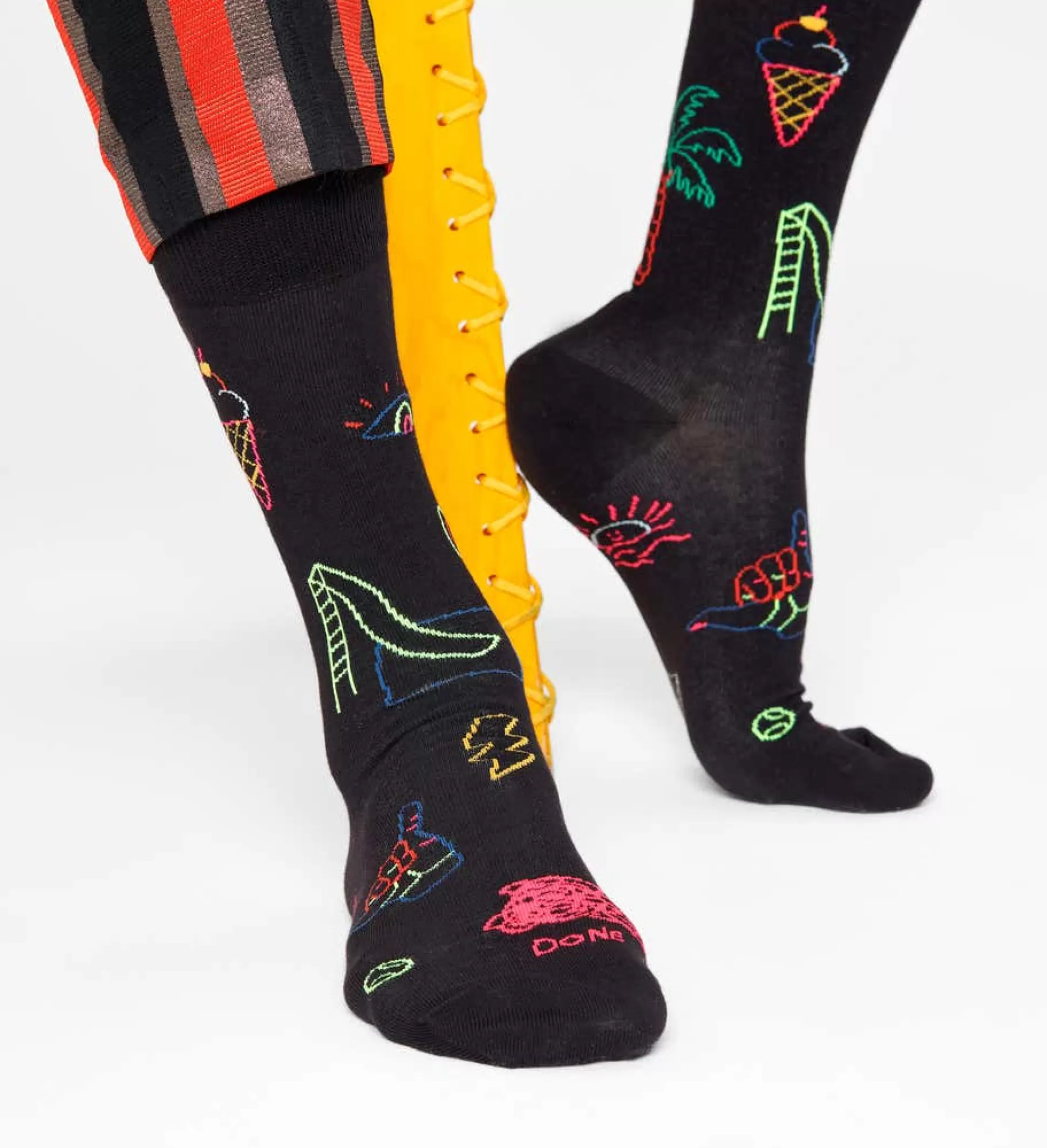 Store Henry Bucks HAPPY SOCKS- Good Times SOCKS BLACK