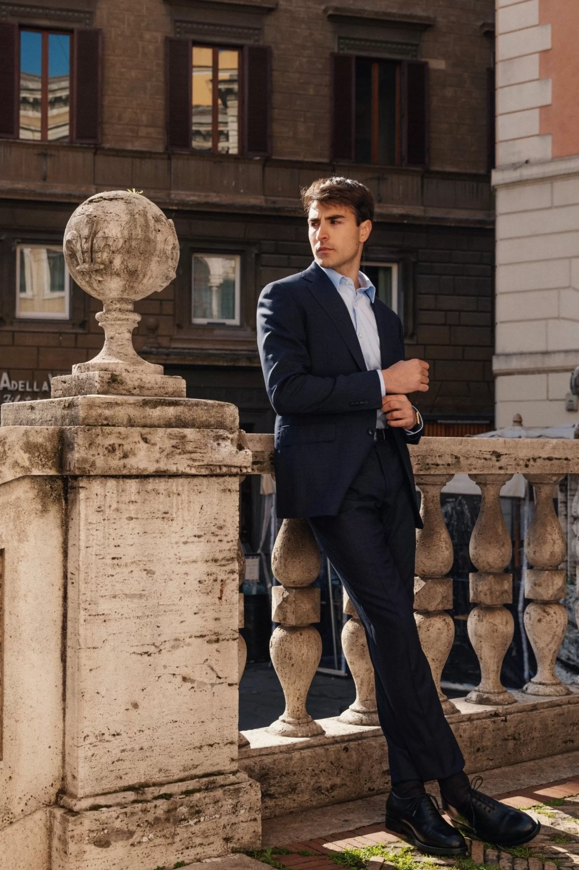 Clearance Henry Bucks HENRY SARTORIAL HERITAGE Zegna High Performance™ Plain Suit DARK NAVY REG