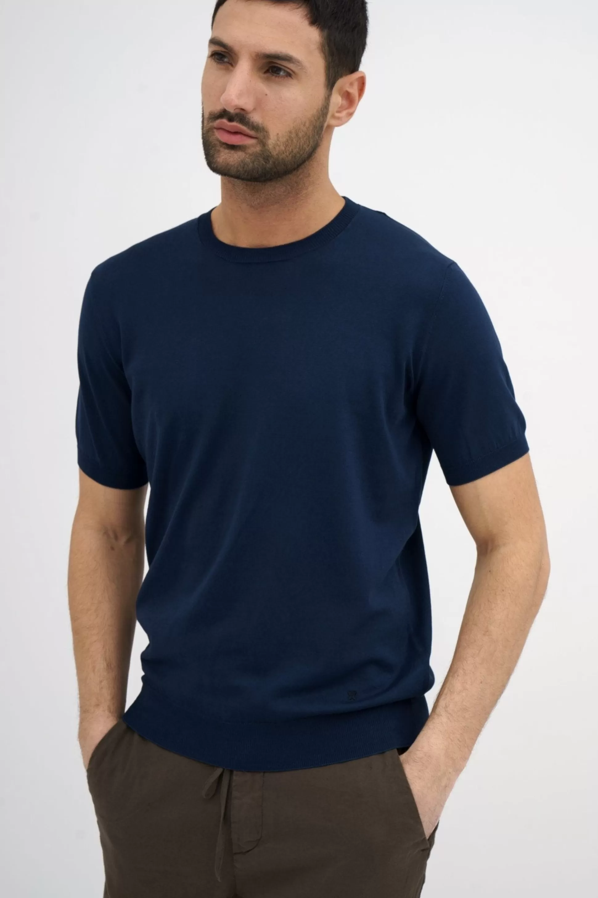 Clearance Henry Bucks MCKINNON X FERRANTE Knitted Top Short Sleeve NAVY